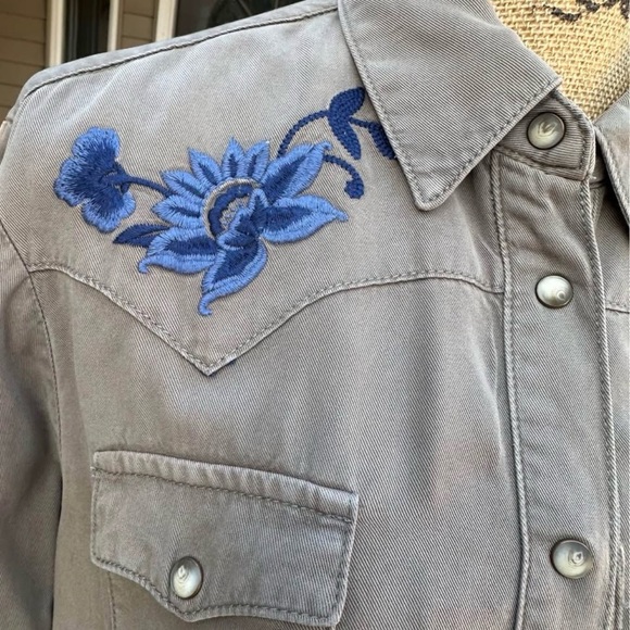 Ladies XL Stetson Western Shirt - Picture 2 of 8